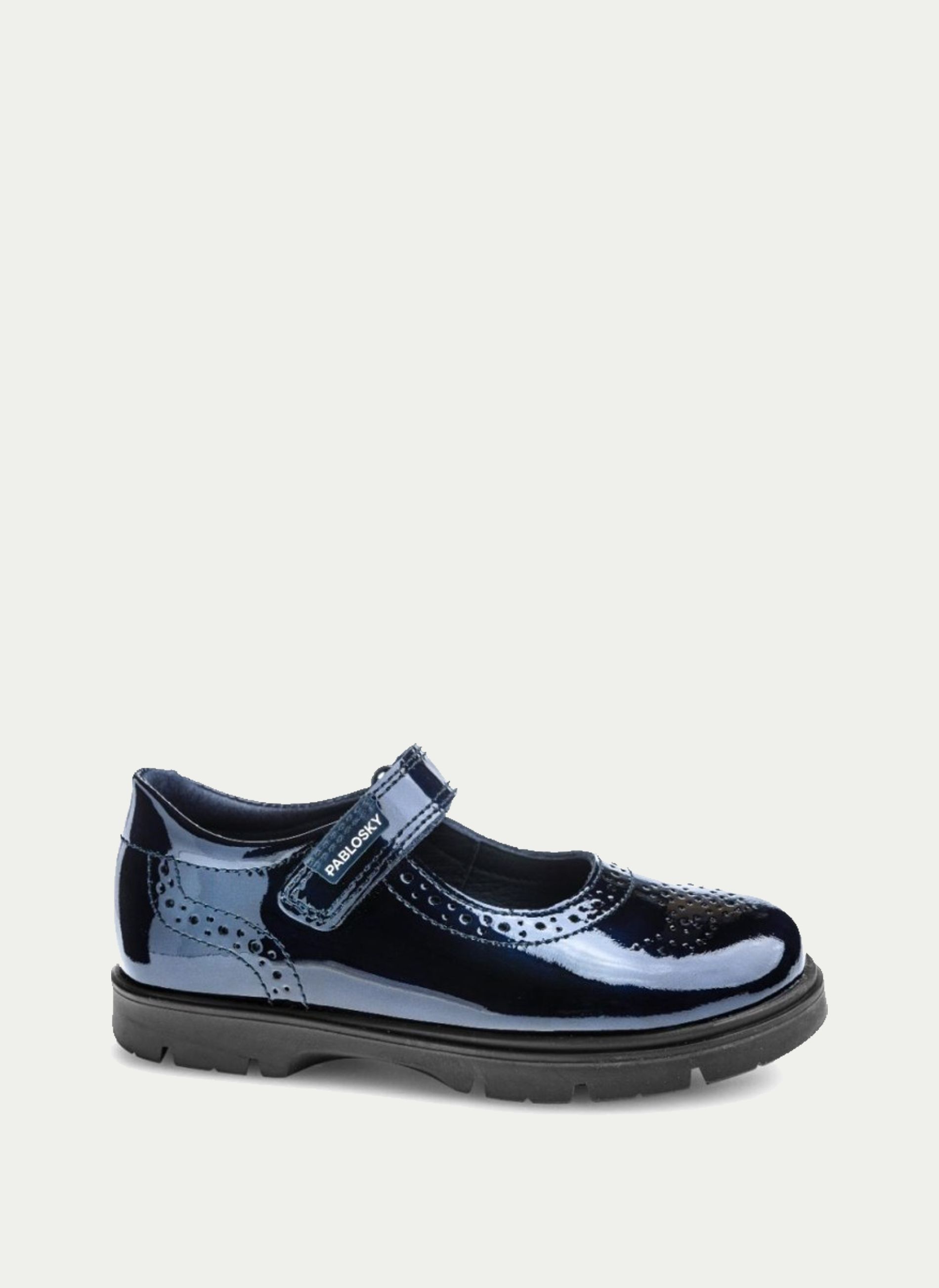 PABLOSKY ® Mercedita Junior Picado Charol Kayak Sapiens