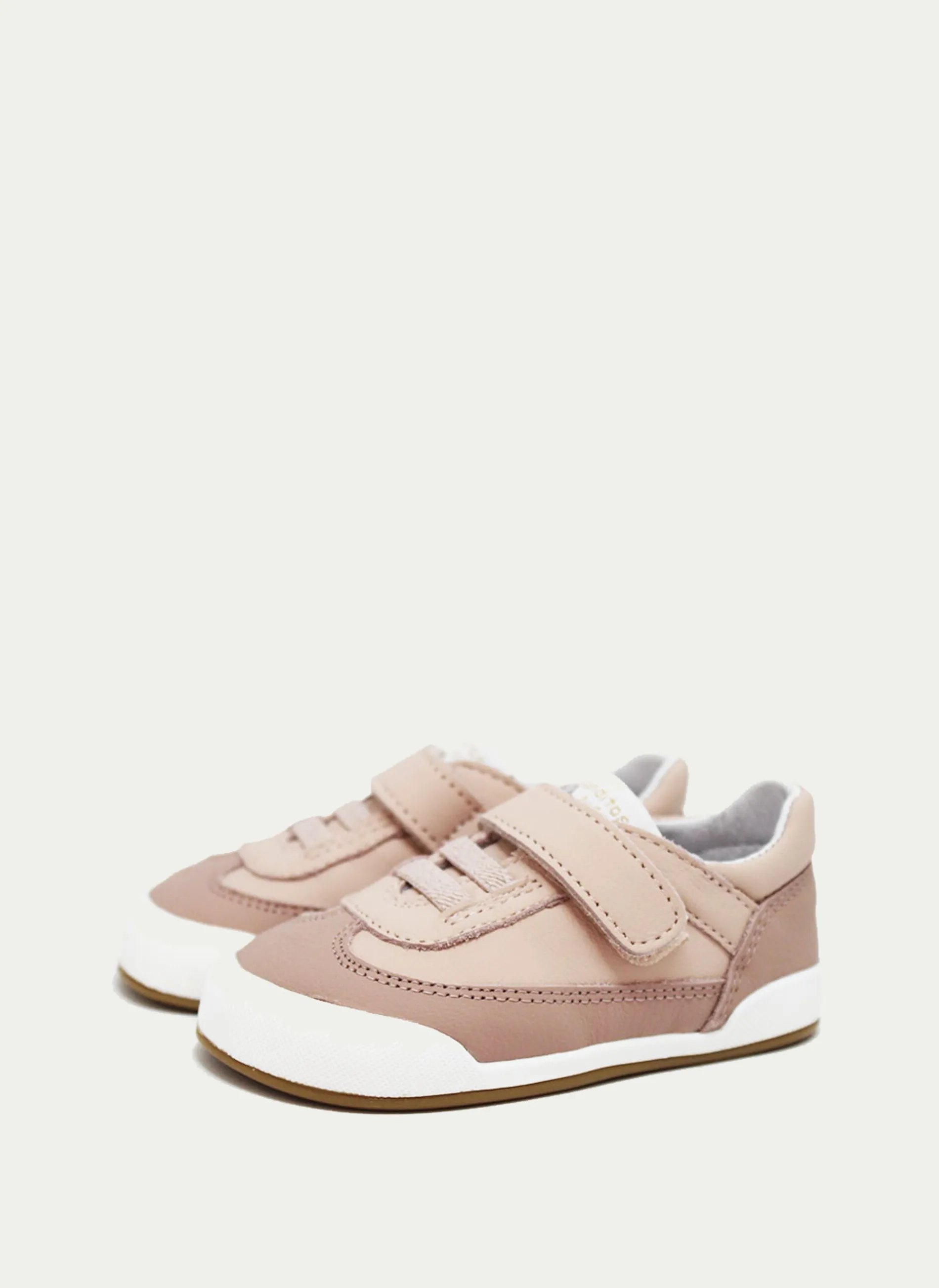 Blanditos by Crio's ® MODENA. Deportivo Bebe Elástico + Tira Adherente