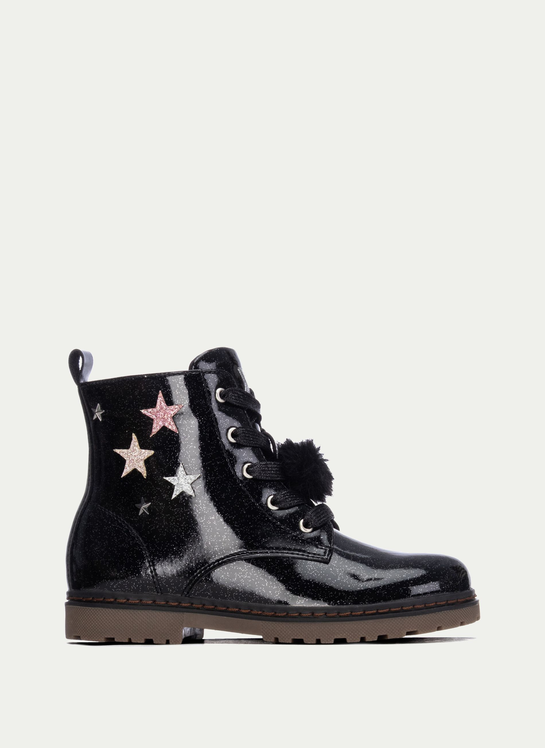 XTI KIDS ® Botin Estrellas Charol